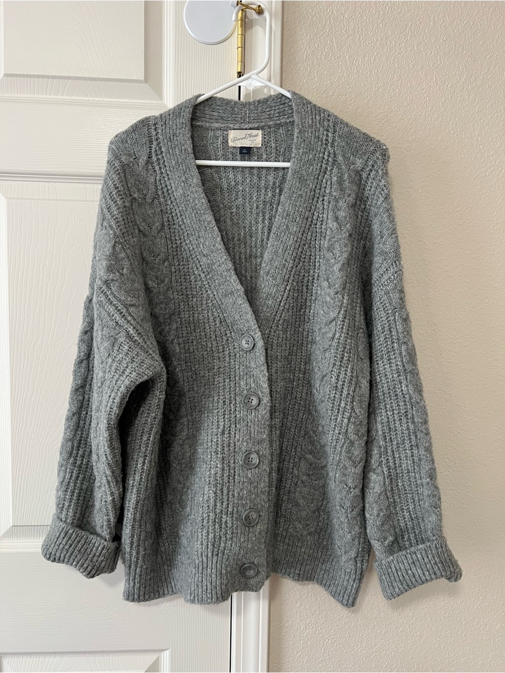 Universal Thread Gray Cable Knit Chunky Cardigan Sweater Size XL Oversized